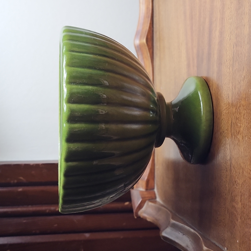 Ceramic Glazed Pedastal Planter - Picture 2 of 6